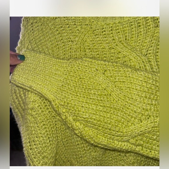 American eagle Chunky Knit Lime Sweater GUC - Picture 5 of 8